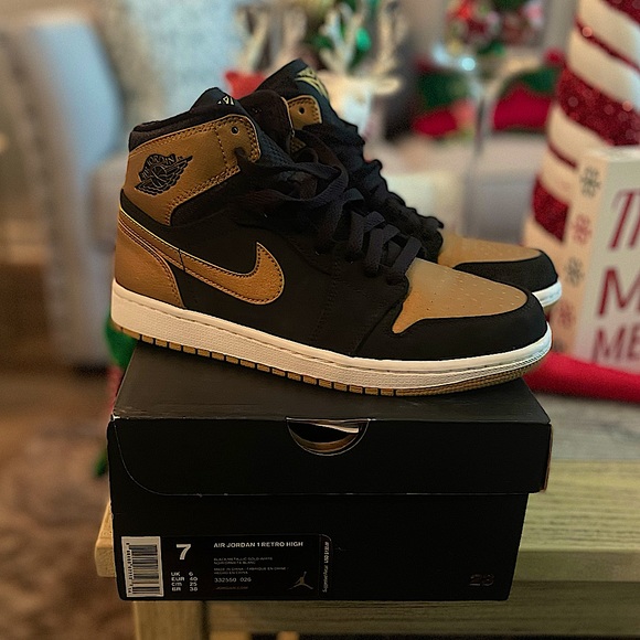 VNDS Air Jordan Retro 1 OG High Melo 2015 - Rare Size 7 Mens - 100% Authentic - Picture 2 of 7